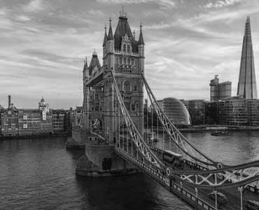 Khurram Ali visiting the iconic landmarks of Great-Britain during his trip